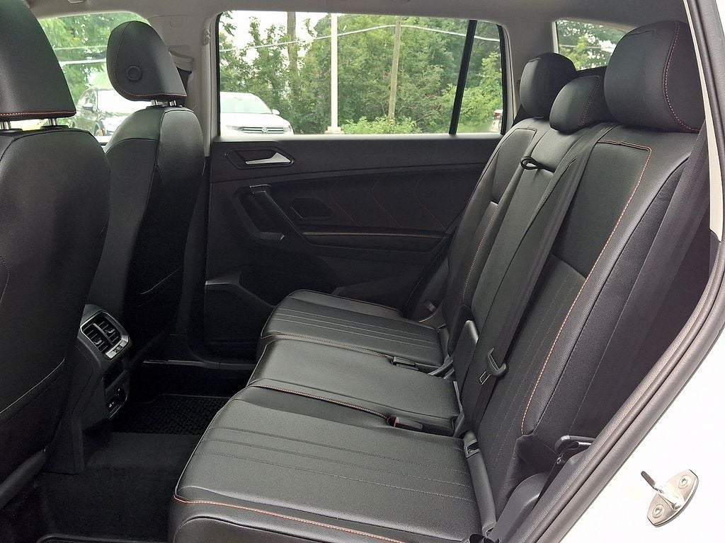 2024 Volkswagen Tiguan 2.0T Wolfsburg Edition