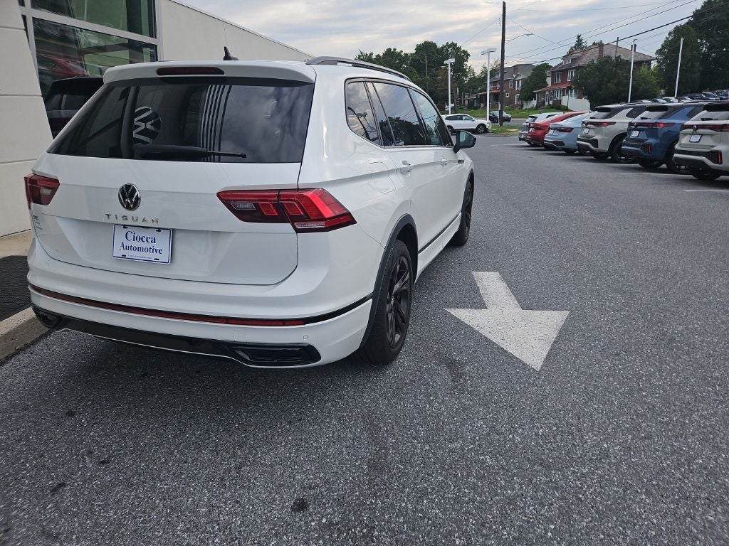 2023 Volkswagen Tiguan 2.0T SE R-Line Black