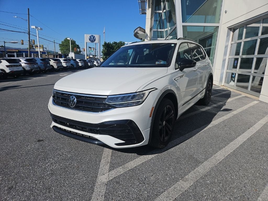 2023 Volkswagen Tiguan 2.0T SE R-Line Black