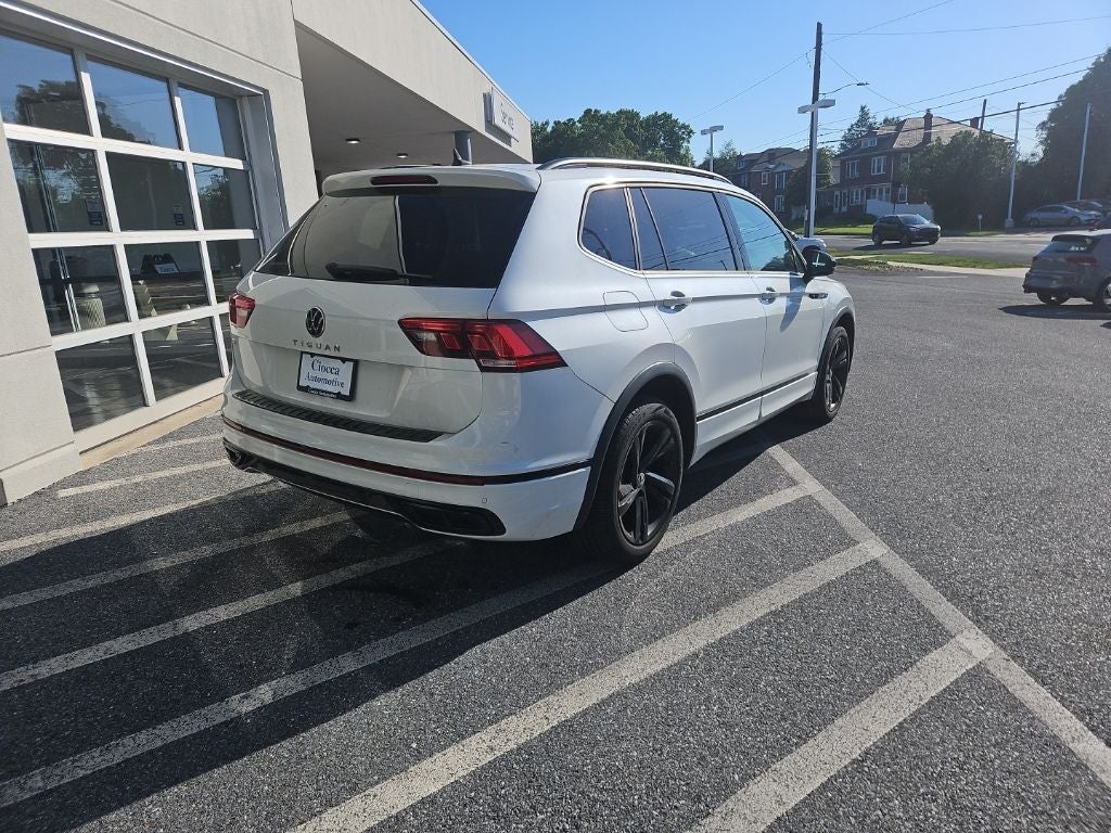 2023 Volkswagen Tiguan 2.0T SE R-Line Black