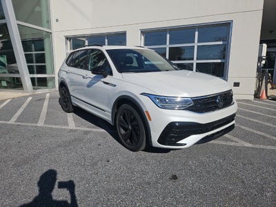2023 Volkswagen Tiguan 2.0T SE R-Line Black