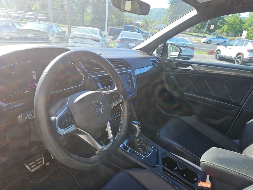 2023 Volkswagen Tiguan 2.0T SE R-Line Black