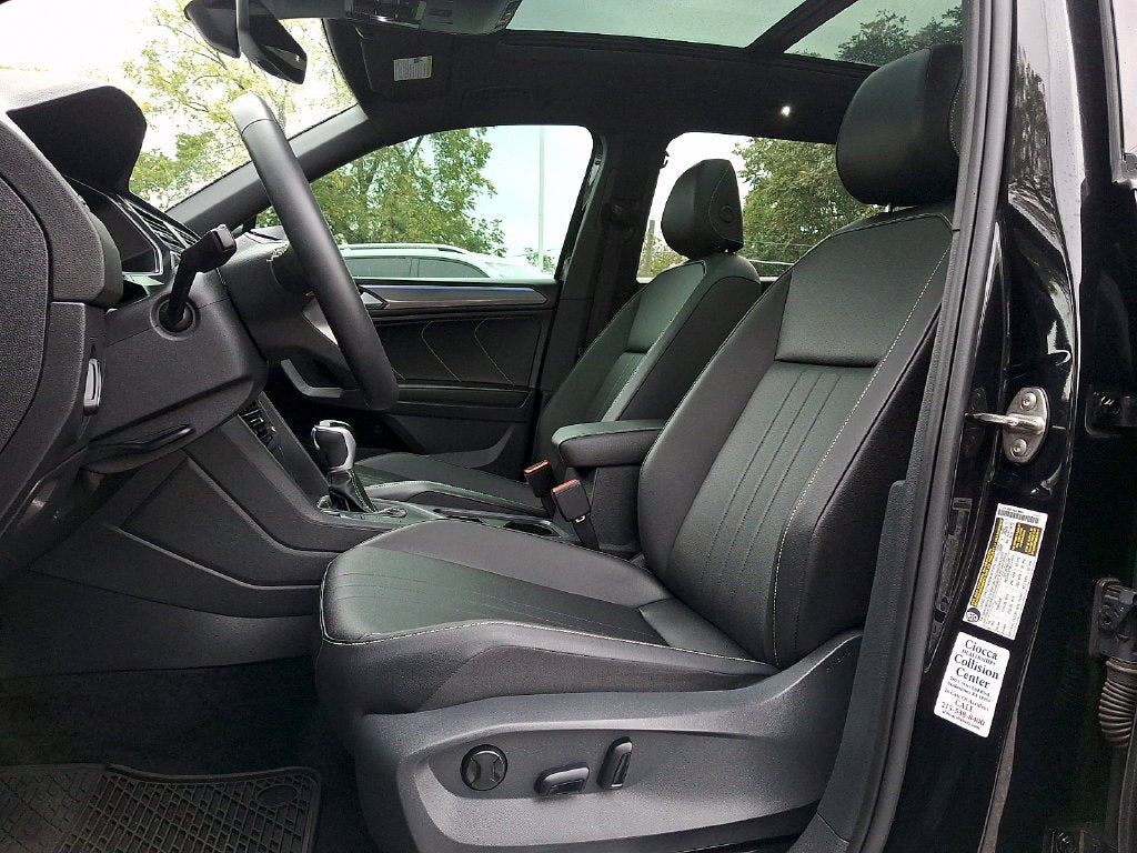 2023 Volkswagen Tiguan 2.0T SE R-Line Black