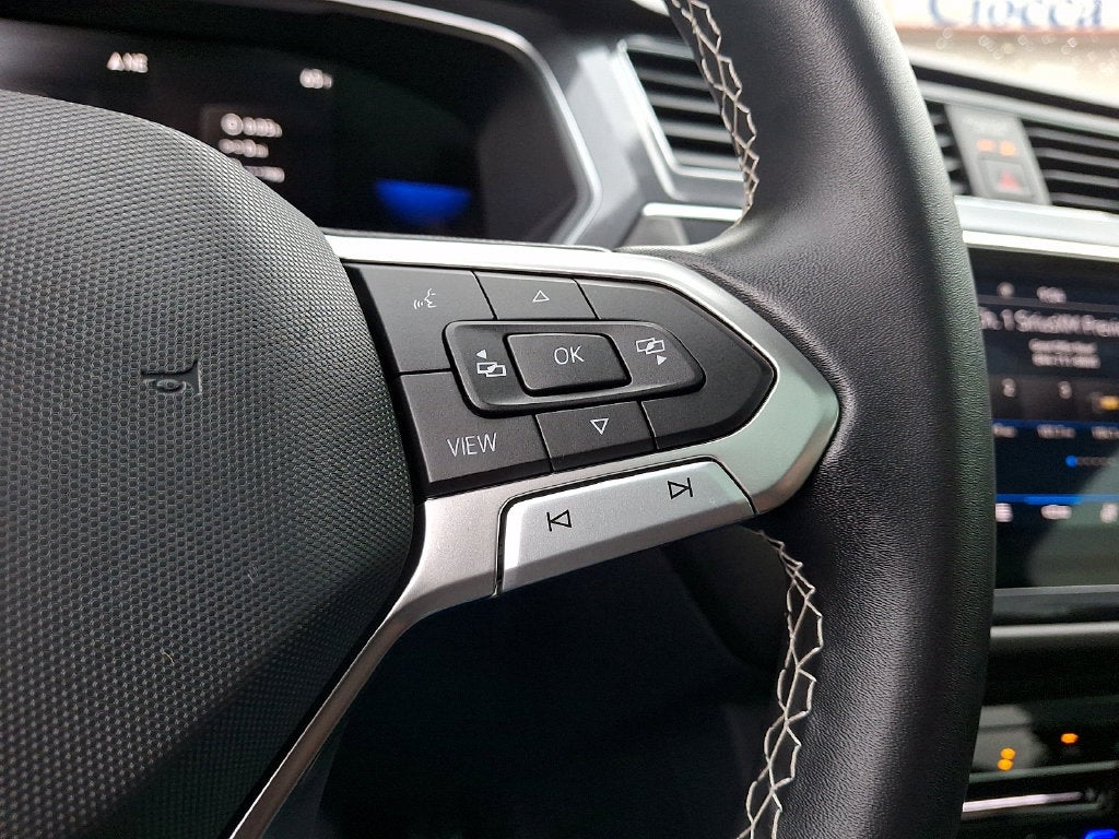 2023 Volkswagen Tiguan 2.0T SE R-Line Black