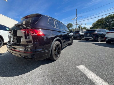 2023 Volkswagen Tiguan 2.0T SE R-Line Black