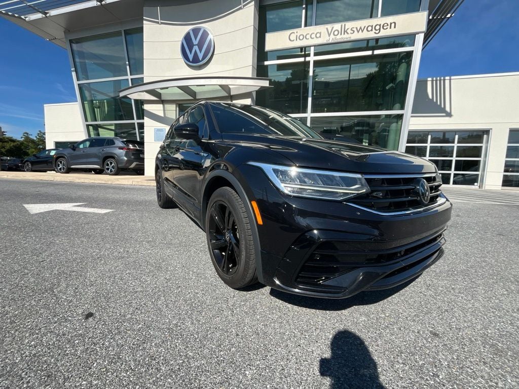 2023 Volkswagen Tiguan 2.0T SE R-Line Black