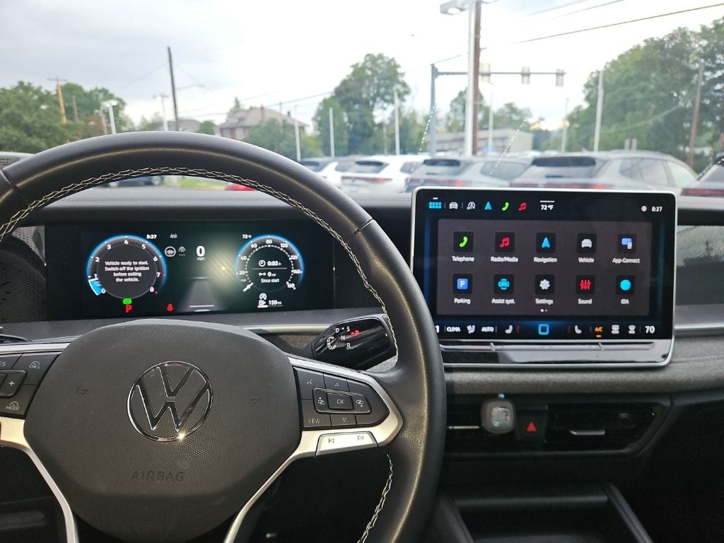2025 Volkswagen Tiguan 2.0T S
