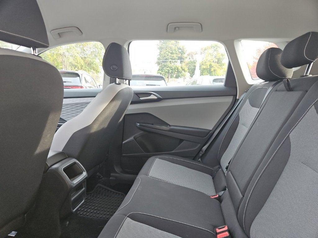 2023 Volkswagen Taos 1.5T S