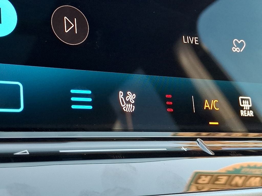 2025 Volkswagen Tiguan 2.0T SEL R-Line
