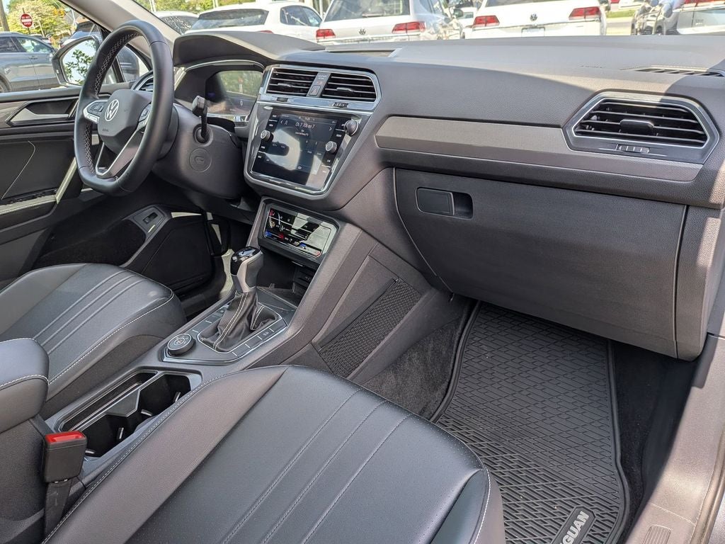 2024 Volkswagen Tiguan 2.0T SE