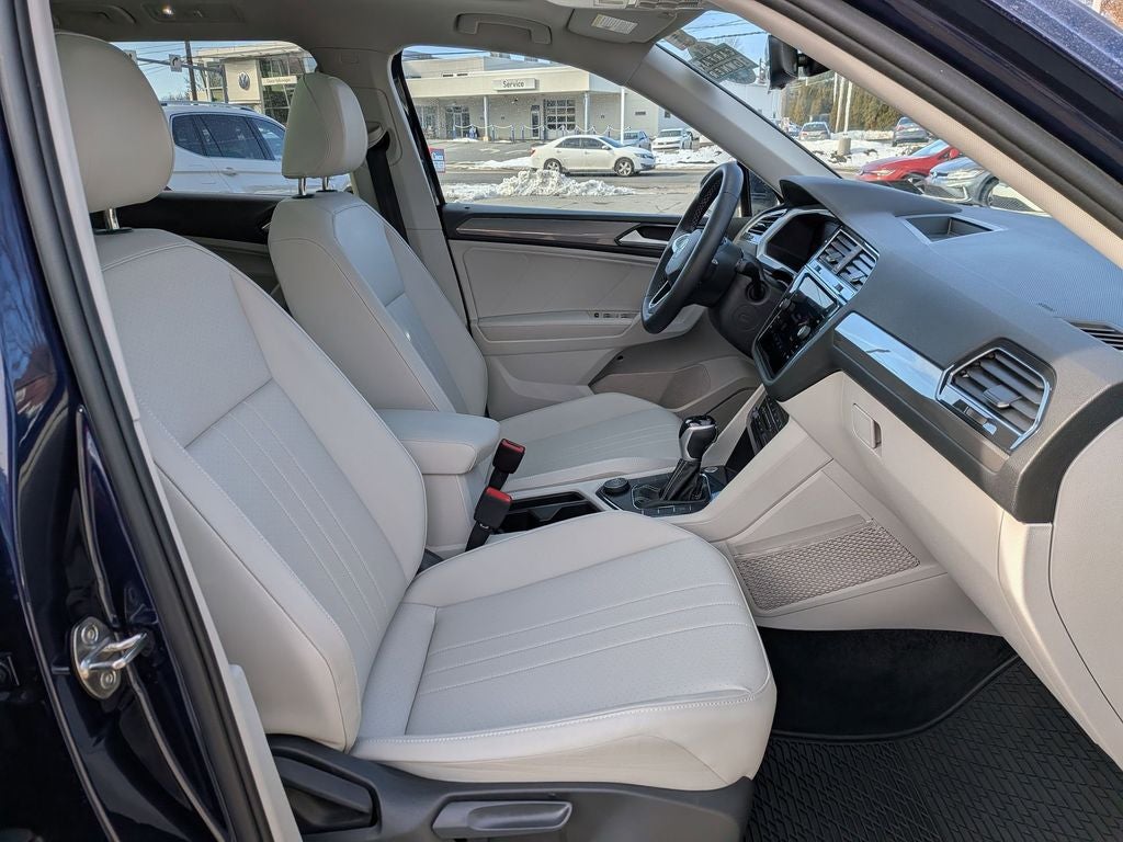2023 Volkswagen Tiguan 2.0T SE