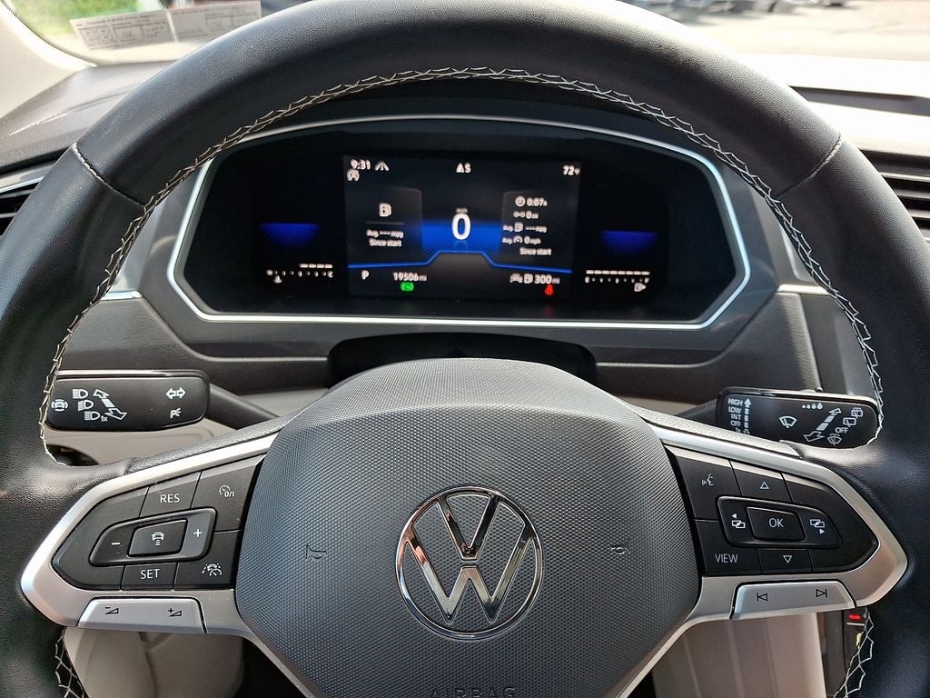 2023 Volkswagen Tiguan 2.0T SE