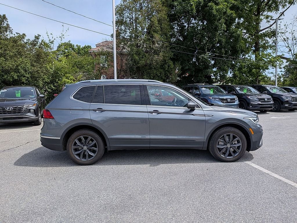 2023 Volkswagen Tiguan 2.0T SE
