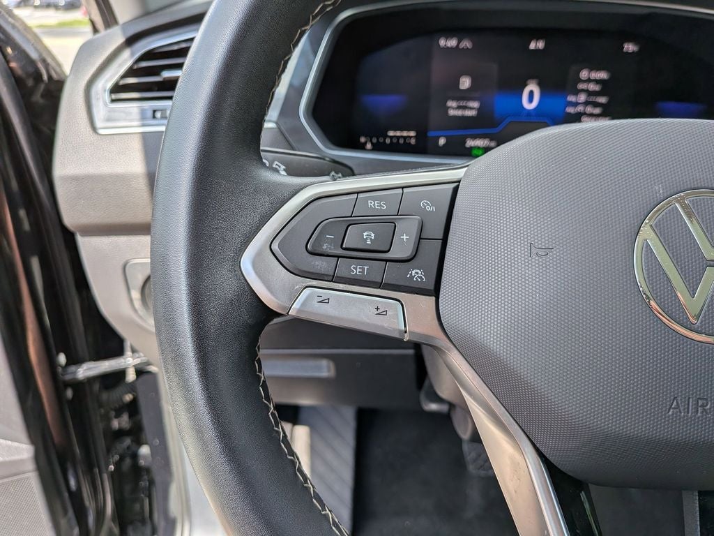 2023 Volkswagen Tiguan 2.0T SE