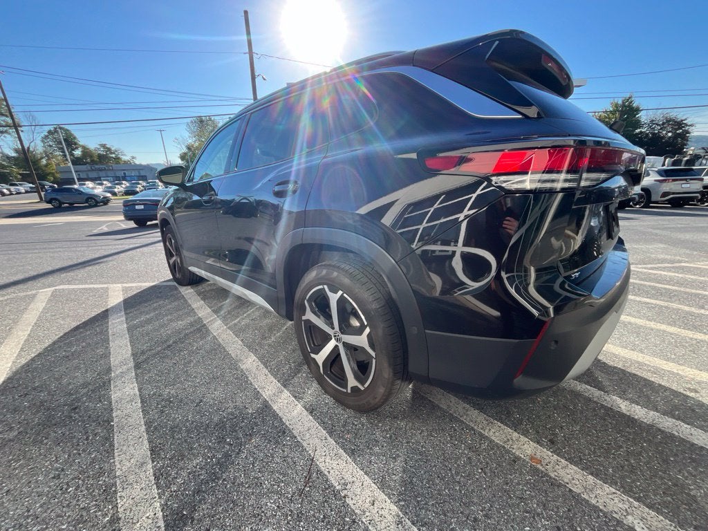 2025 Volkswagen Tiguan 2.0T SE