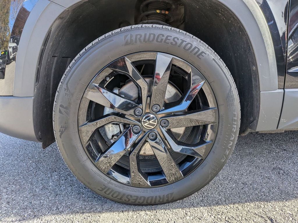 2023 Volkswagen Taos 1.5T SE