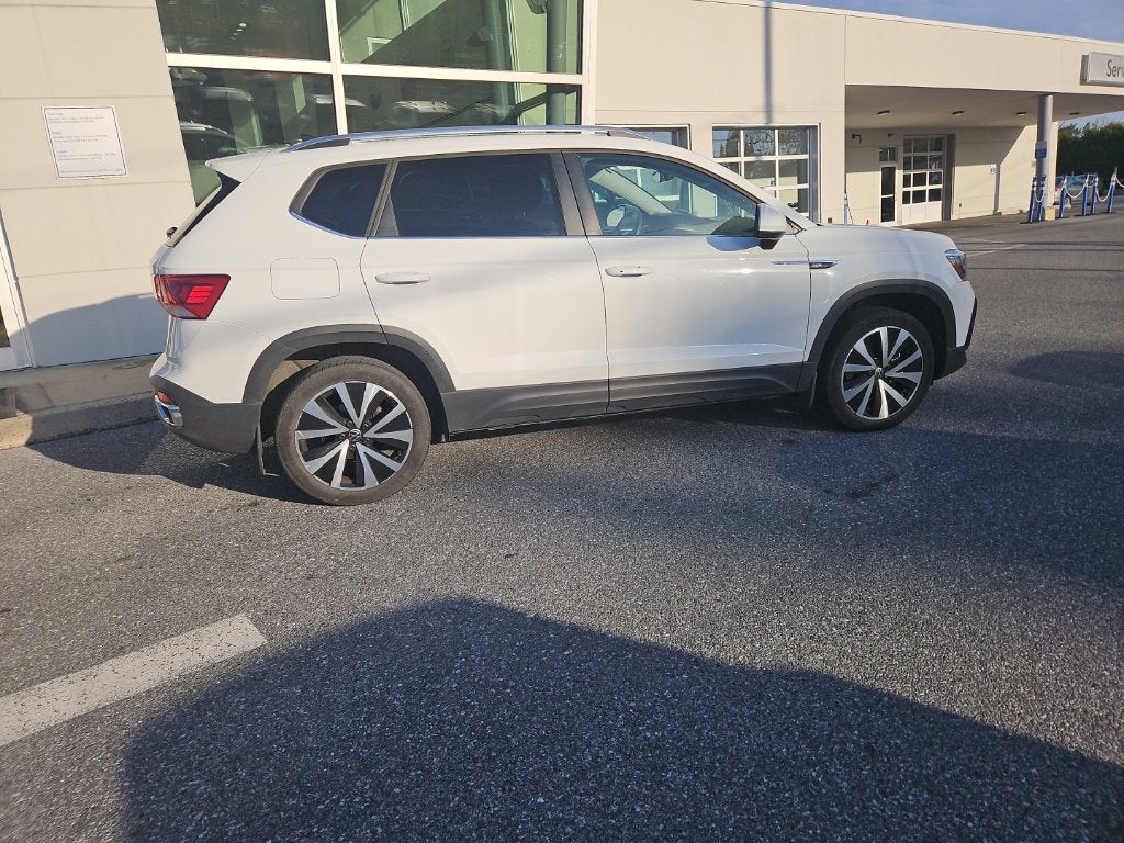2024 Volkswagen Taos 1.5T SE