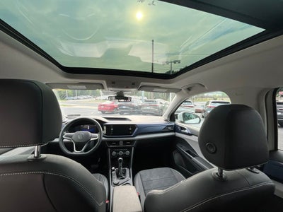 2024 Volkswagen Taos 1.5T SE