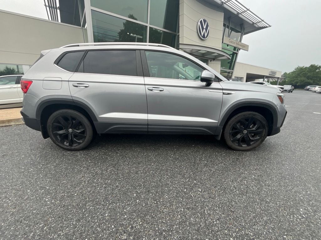 2023 Volkswagen Taos 1.5T SE