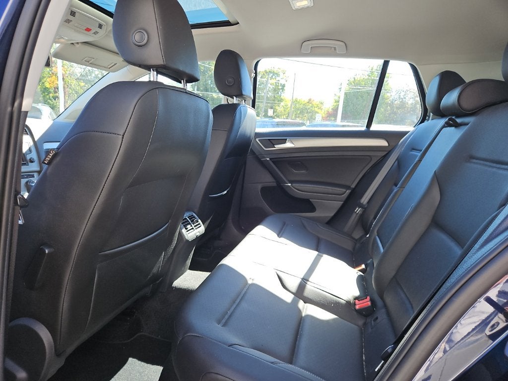 2017 Volkswagen Golf S
