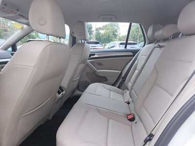 2015 Volkswagen Golf TDI S 4-Door