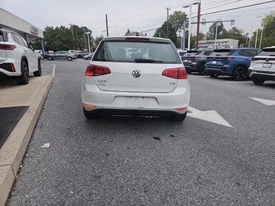 2015 Volkswagen Golf TDI S 4-Door