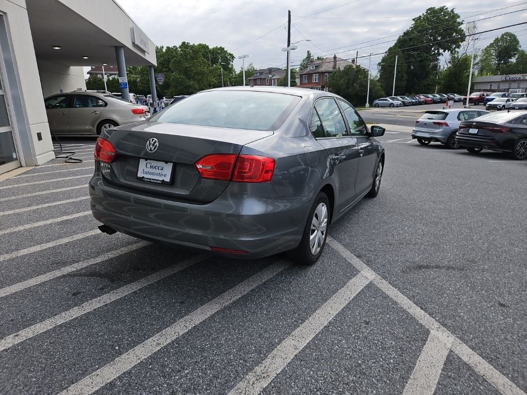 2013 Volkswagen Jetta 2.0L S