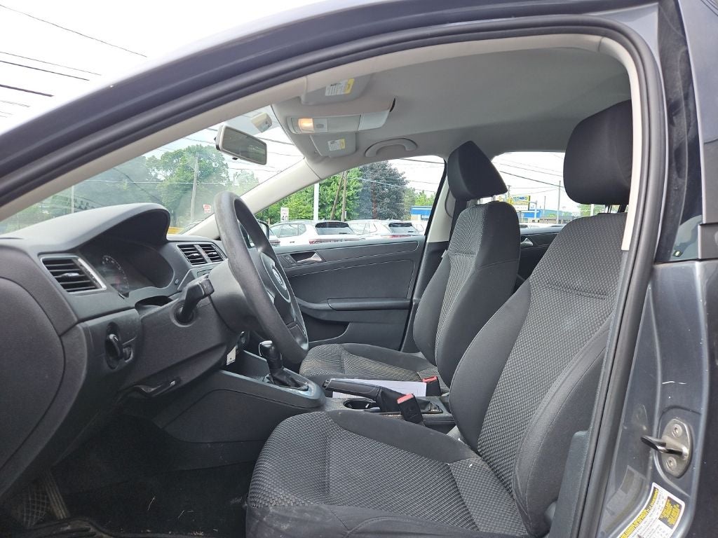 2013 Volkswagen Jetta 2.0L S