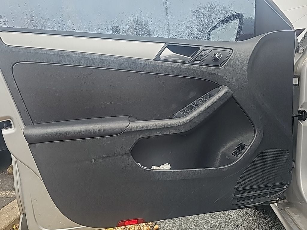 2014 Volkswagen Jetta 1.8T SE w/Connectivity/Sunroof