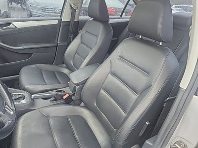 2014 Volkswagen Jetta 1.8T SE w/Connectivity/Sunroof