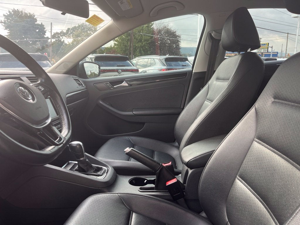 2017 Volkswagen Jetta 1.8T SEL