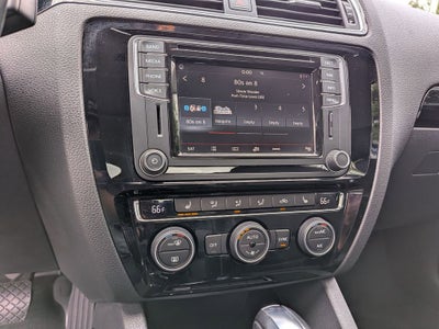 2017 Volkswagen Jetta 1.8T SEL