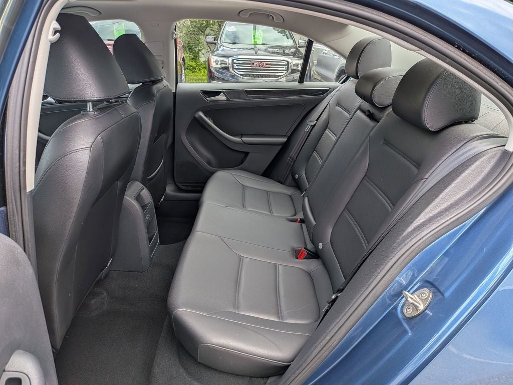 2017 Volkswagen Jetta 1.8T SEL