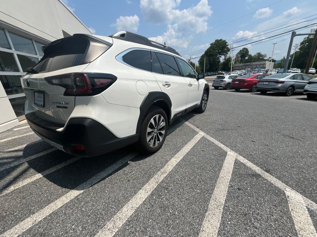 2024 Subaru Outback Touring