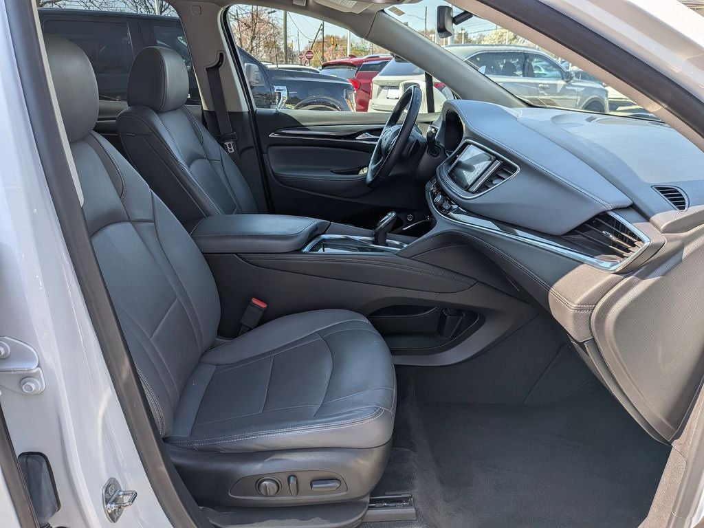 2019 Buick Enclave Essence