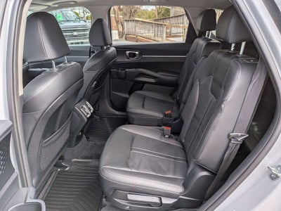 2025 Kia Sorento EX