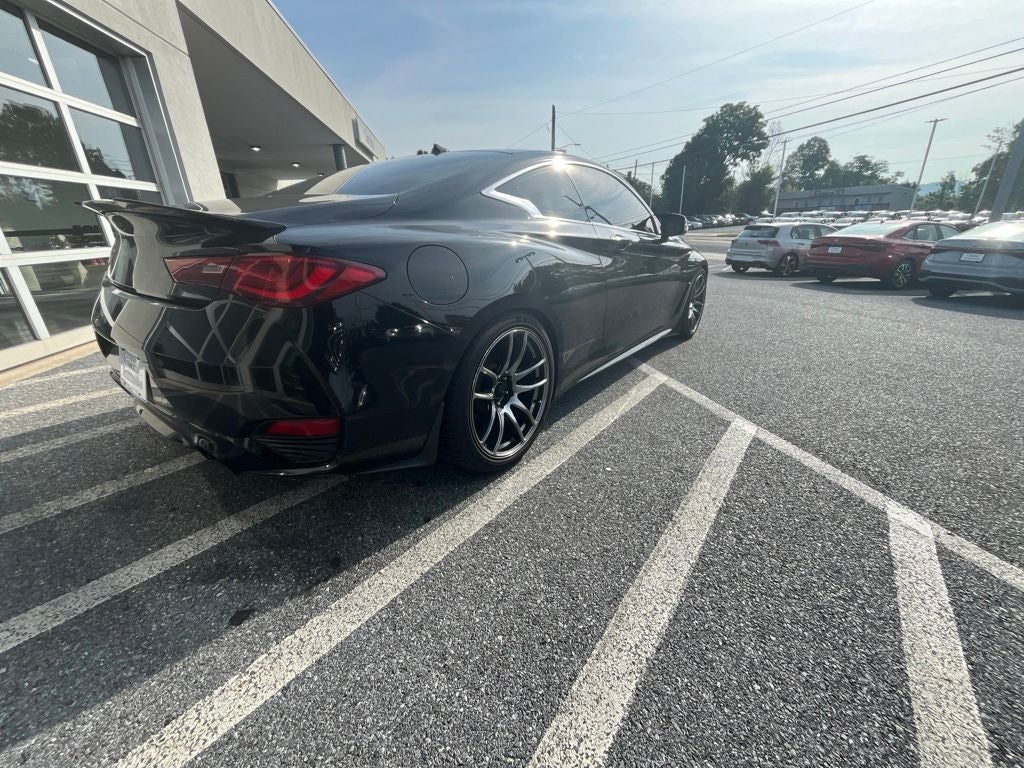2017 INFINITI Q60 3.0t Premium