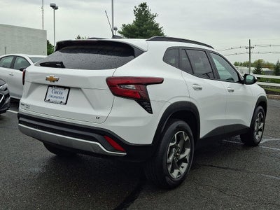 2025 Chevrolet Trax LT