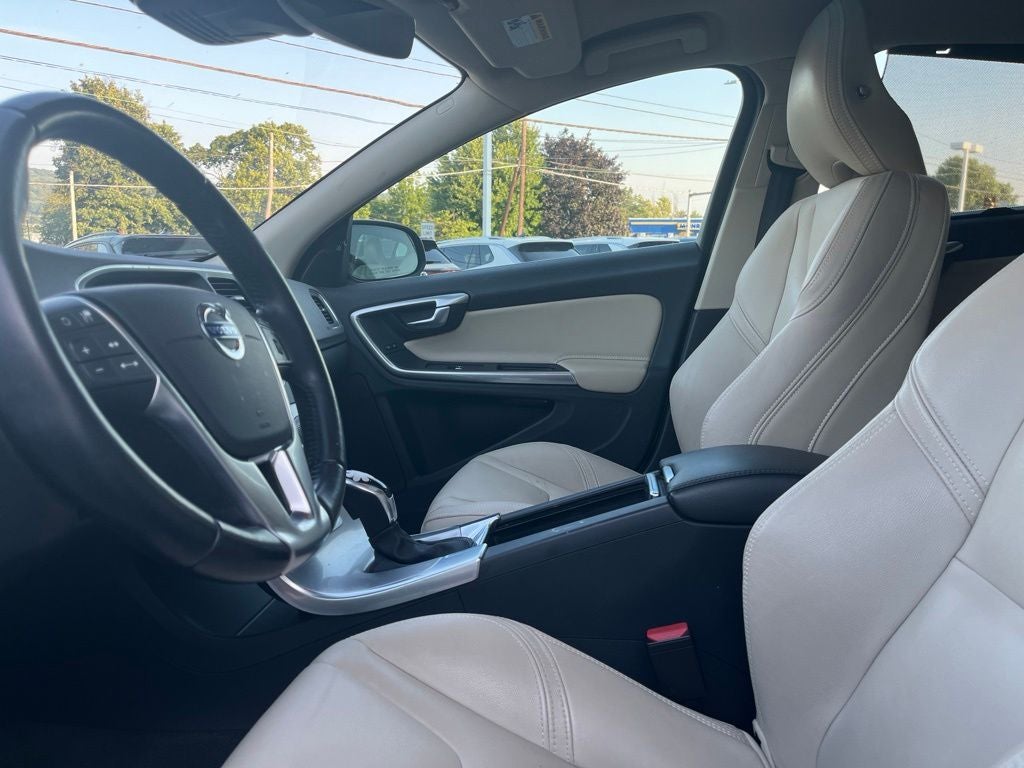 2018 Volvo S60 Inscription T5 Platinum