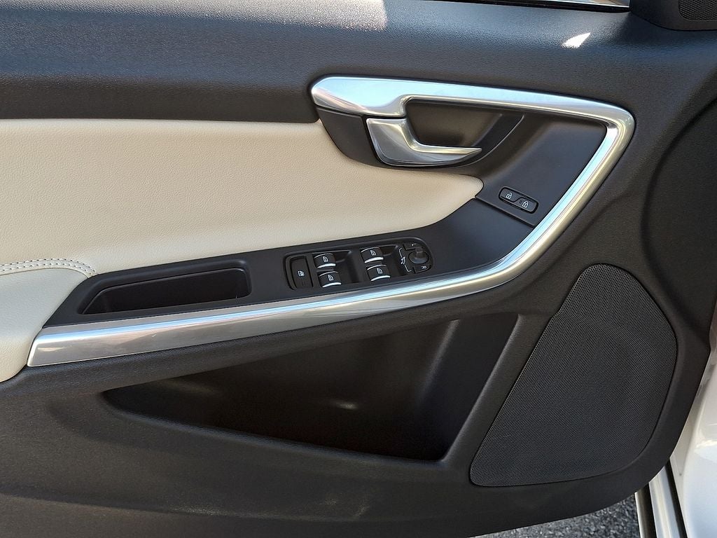 2018 Volvo S60 Inscription T5 Platinum