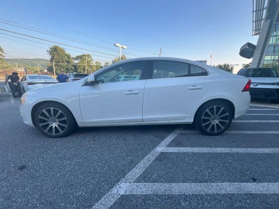 2018 Volvo S60 Inscription T5 Platinum