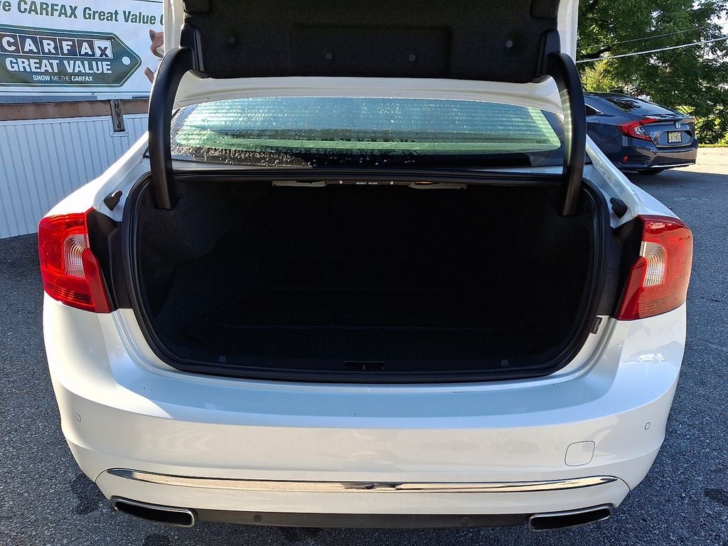 2018 Volvo S60 Inscription T5 Platinum