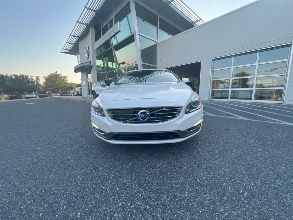 2018 Volvo S60 Inscription T5 Platinum