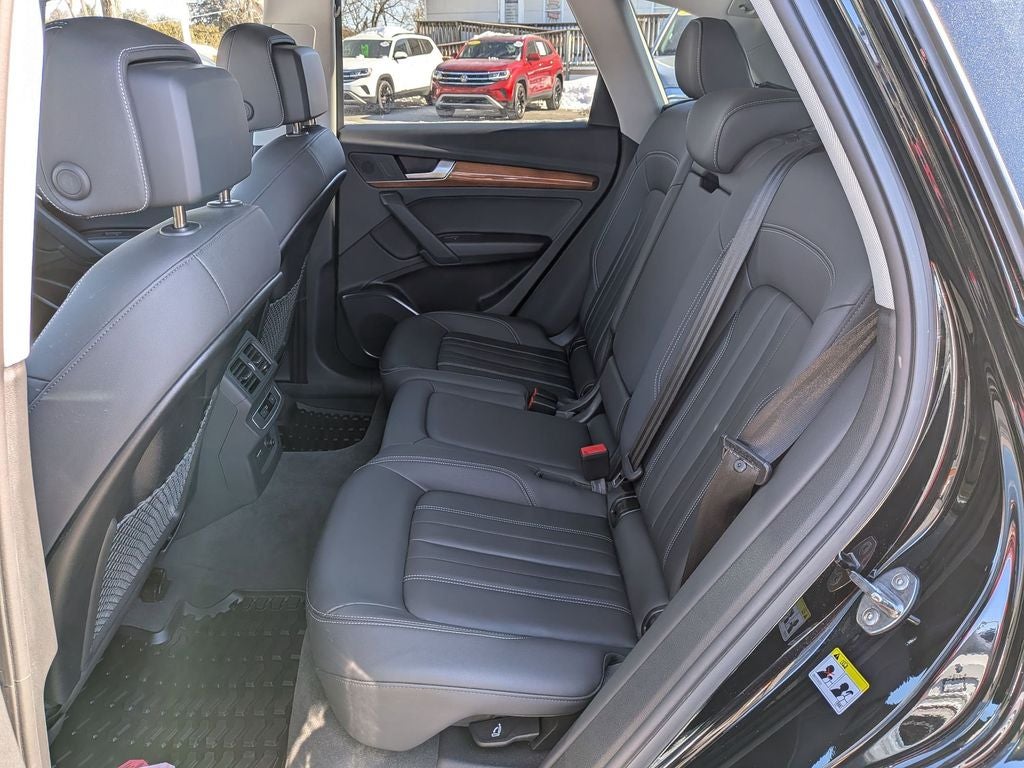 2023 Audi Q5 40 Premium quattro