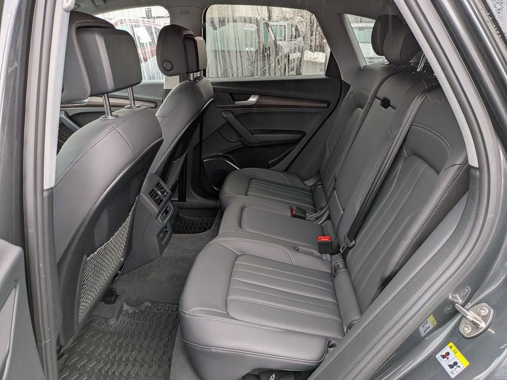 2023 Audi Q5 45 S line Premium quattro