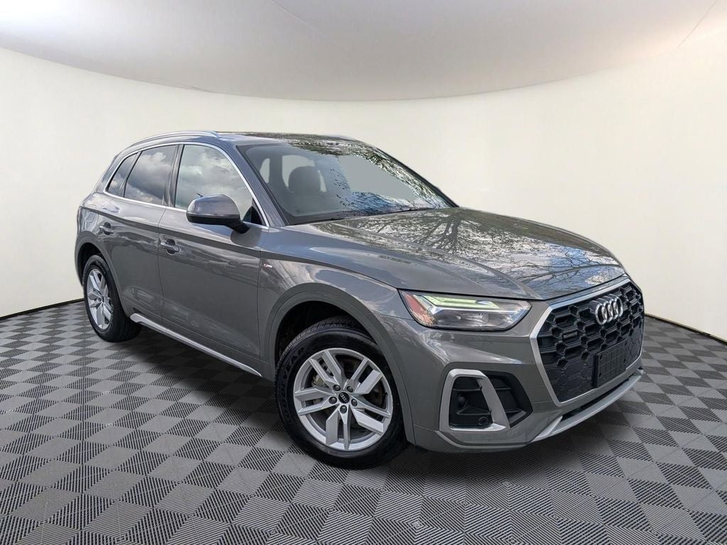 2023 Audi Q5 45 S line Premium quattro
