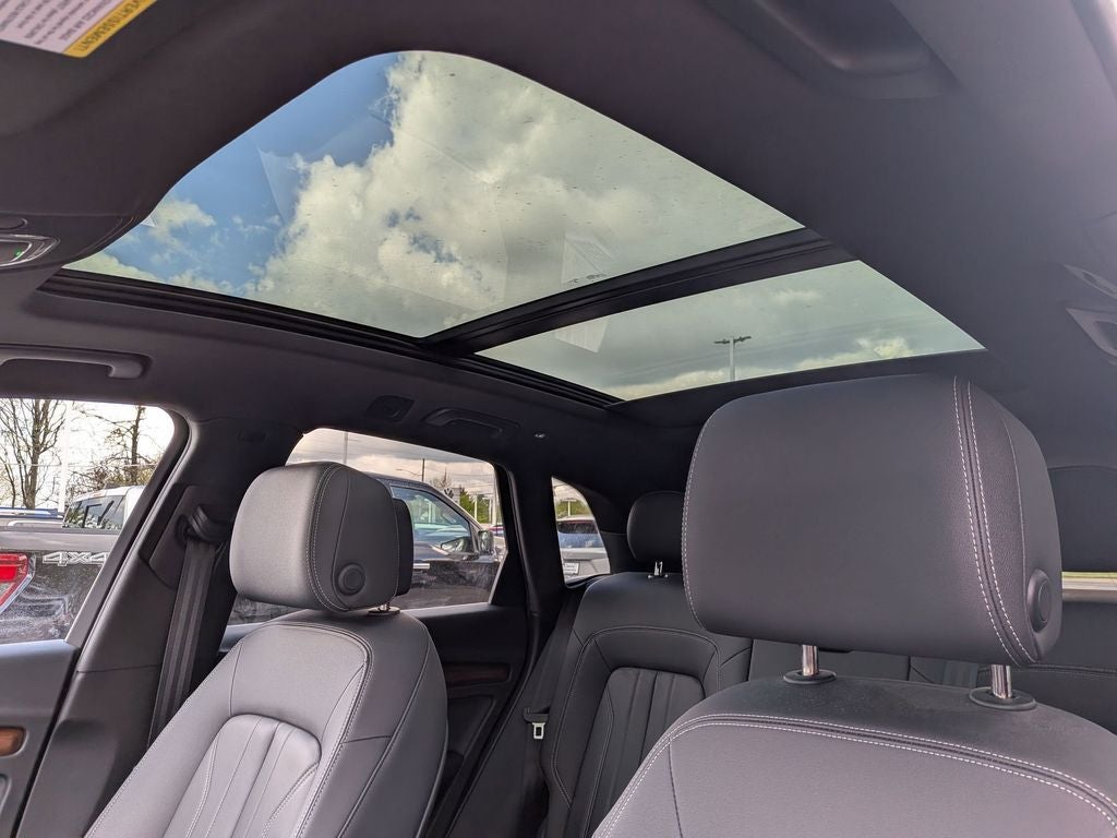 2023 Audi Q5 45 S line Premium quattro