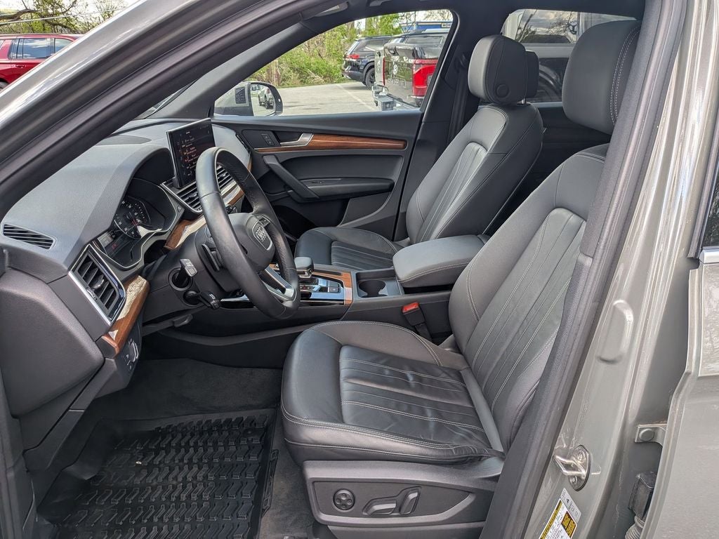 2023 Audi Q5 45 S line Premium quattro