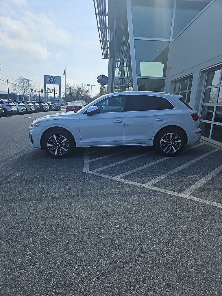 2022 Audi Q5 45 S line Premium quattro