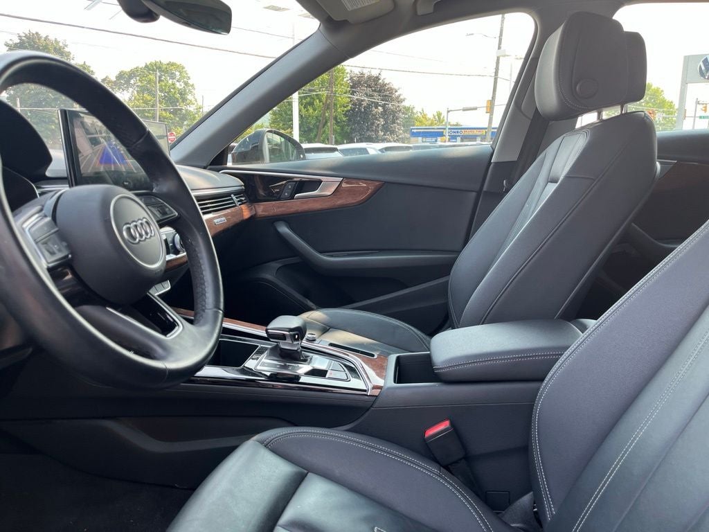 2023 Audi A4 40 Premium quattro